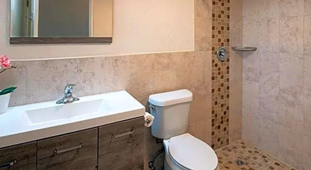 Двухместный номер Standard с видом на бассейн Time Out Hotel
