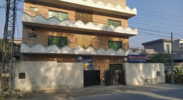 Magnum Hotel