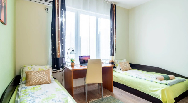 Madrid spacious and quiet family Apartment, Book Apartment Sofia 