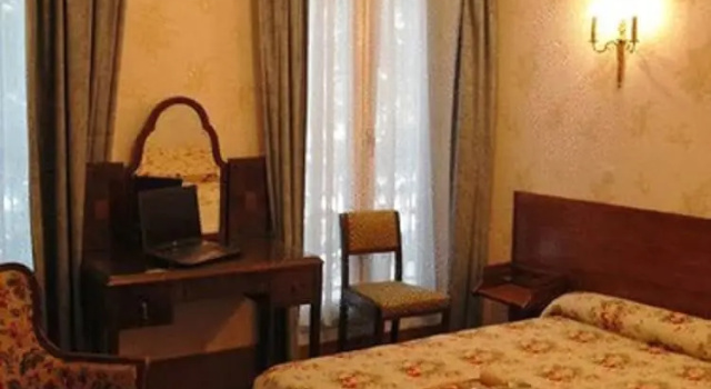 Трёхместный номер Standard Grand Hôtel De LEurope