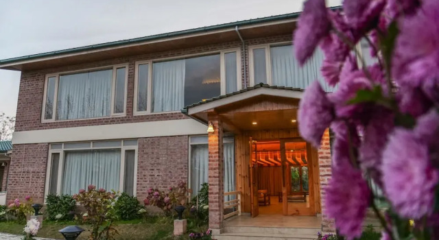 The Orchard Retreat & Spa, Srinagar