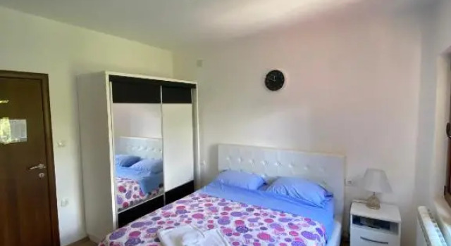Студия Apartments Family