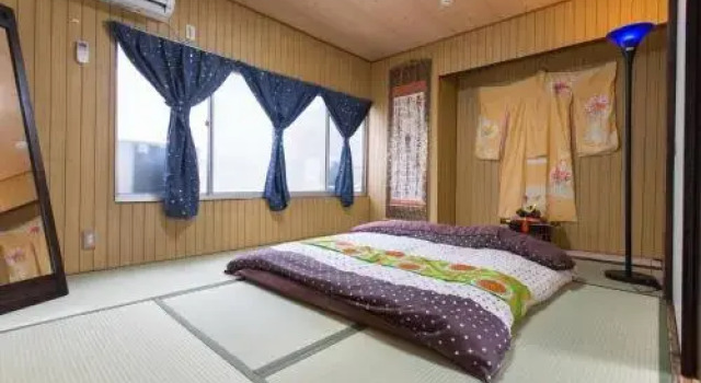 City Center 200 Years Old Traditional House Next to 2 Train Lines, Book Hotel Hotels in Kyoto with Parking, near Mikane Shrine, Parking