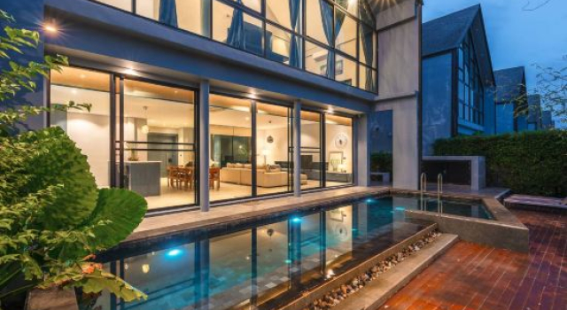Villa Chuly - 3 BR Luxurious Pool villa in Phuket