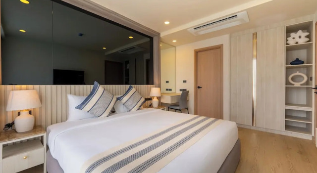 Люкс с 2 комнатами с балконом The Ozone Residences Bangtao Official Account