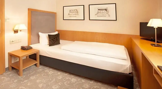 Номер Economy TOWNHOUSE Hotel