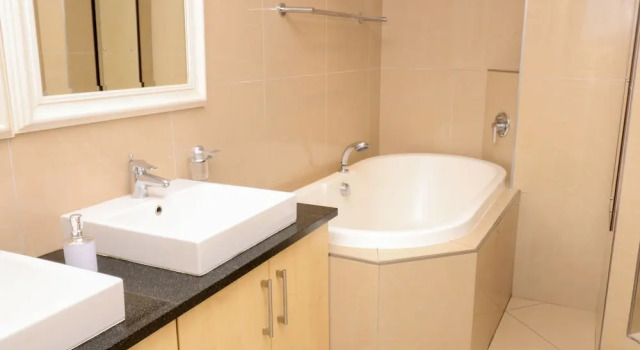 Номер Luxury Дуплекс с 2 комнатами с балконом и рядом с пляжем 1 Bedroom Luxury Apartment