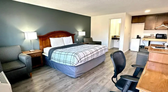 Номер Standard Economy Inn