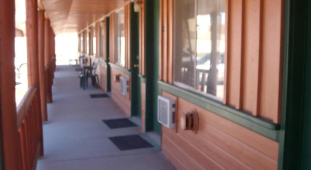 Четырёхместный номер Standard Western Motel Ranchester