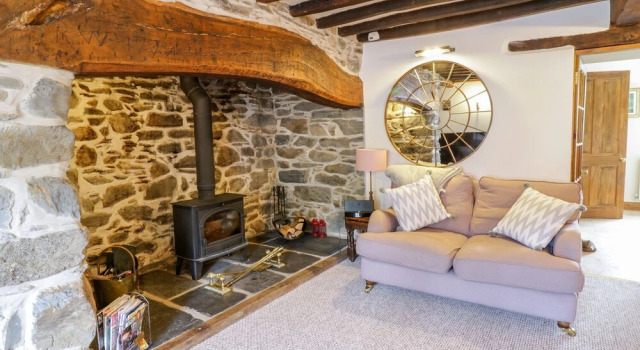 Bryn Conwy, Book Feriehus Yspytty-Ifan Gwynedd