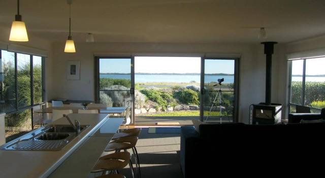 Coorong Waterfront Retreat, Забронировать Дом для отпуска Менинги 