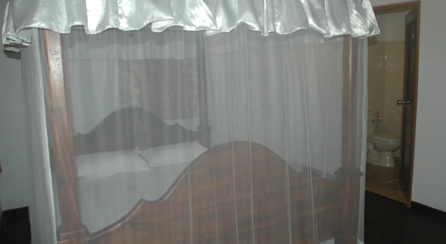 Bird Villa, Забронировать Вилла Галле Округ Галле