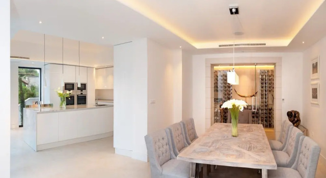 Вилла Luxury Villa Silent with Infinity Pool