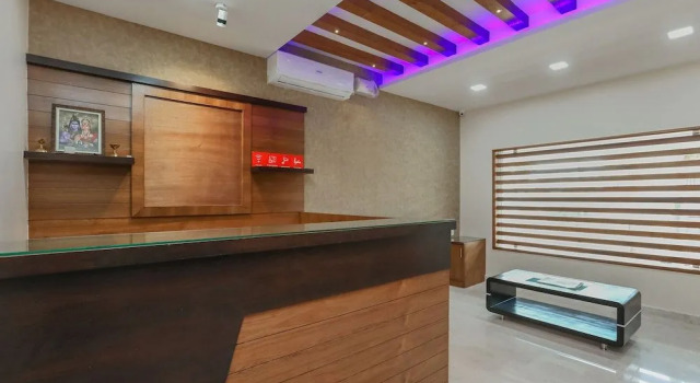 Oyo 24264 Monisha Residency, Rezervovat Hotel Maisúr Bangalore