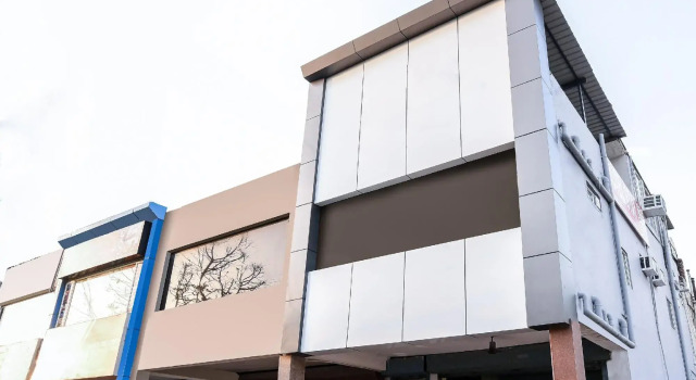 Hotel O Stay Inn, Забронировать Отель Гургаон 