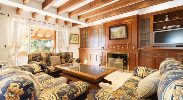 Villa - 4 Bedrooms with Pool and WiFi - 103197