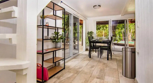 Appartement met zwembad en prachtige tuin