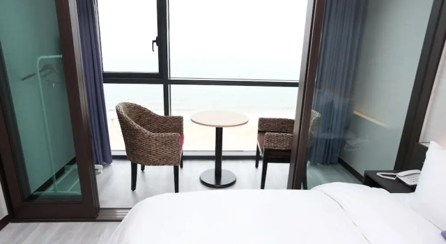 Двухместный номер Standard Hotel Wooyeon Flora