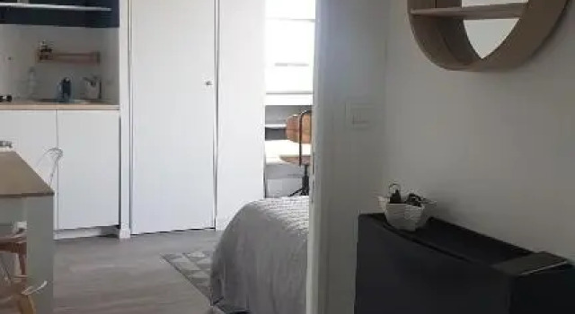 LE VINCI Studio tout confort proche centre ville avec terrasse et parking, Rezerwuj Apartament Blois 