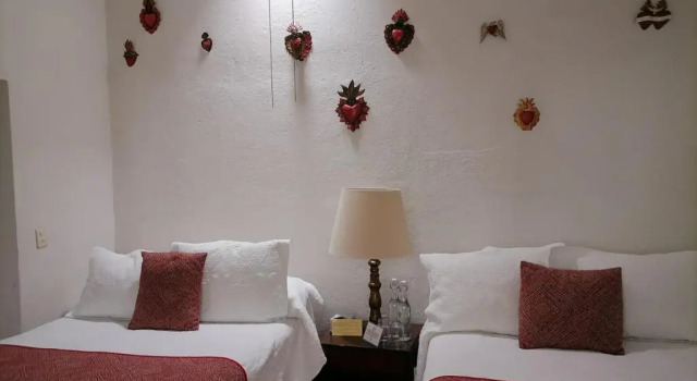 Полулюкс Hotel Posada de Santa Ana