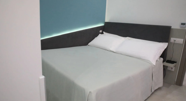 Toledo 16 Luxury Suites
