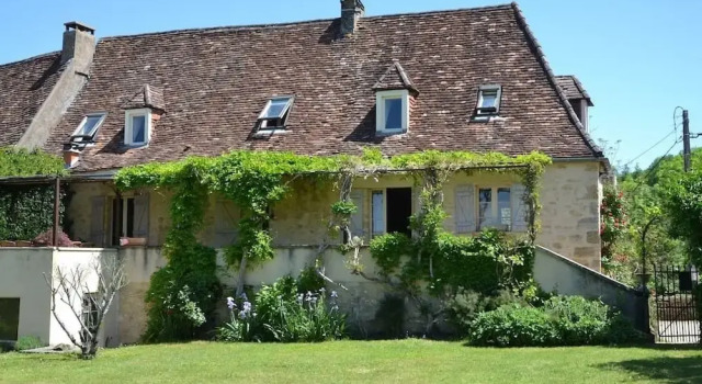 Le Bonheur dans notre Pré, Rezerwuj Hotel Sainte-Mondane Dodogne Valley