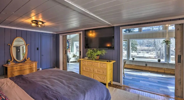 Коттедж Remodeled Lake Cabin, Stunning Mtn View, New Patio