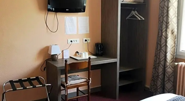 Standart oda Hôtel Le Memphis