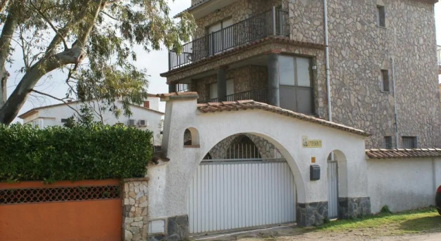 Apartamentos Emporium