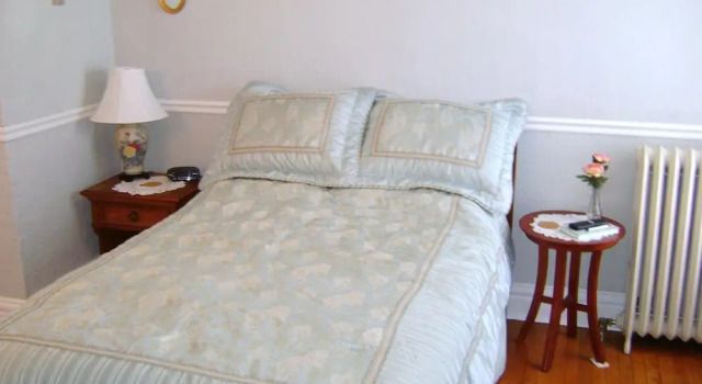 Four Creeks Bed&Breakfast, Prenota Bed & breakfast Hotel a Ohio con parcheggio, Parcheggio