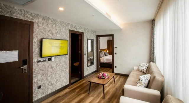 Люкс c 1 комнатой Life Point Hotel