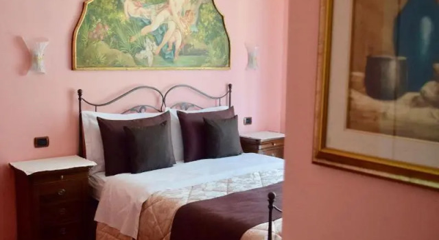 Villamena, Book Bed and Breakfast Spello Umbria