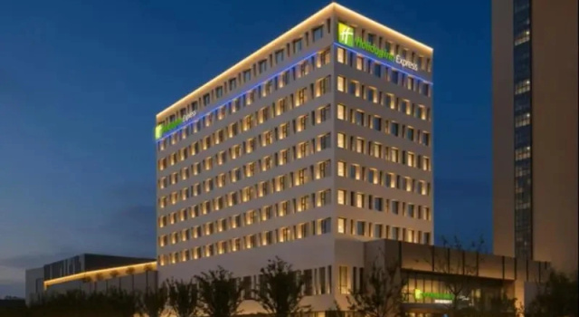 Holiday Inn Express Suzhou SIP Suliu Road, Prenota Hotel Hotel a Jiangsu con parcheggio, Parcheggio
