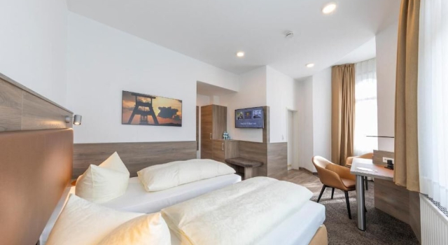 Двухместный номер Standard с видом на город Hotel Reichshof garni