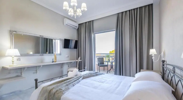 Двухместный номер Deluxe с частичным видом на море Erofili Hotel