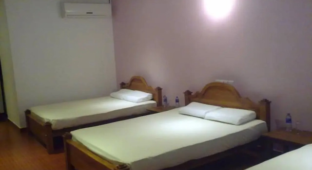 Четырёхместный номер Standard с 3 комнатами Wilpattu Landa Lodge