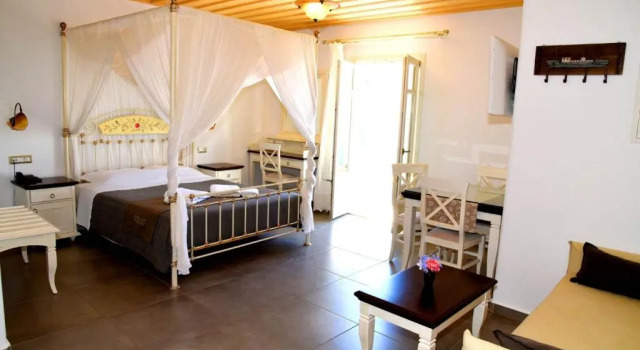 Студия Deluxe Hotel Messaria