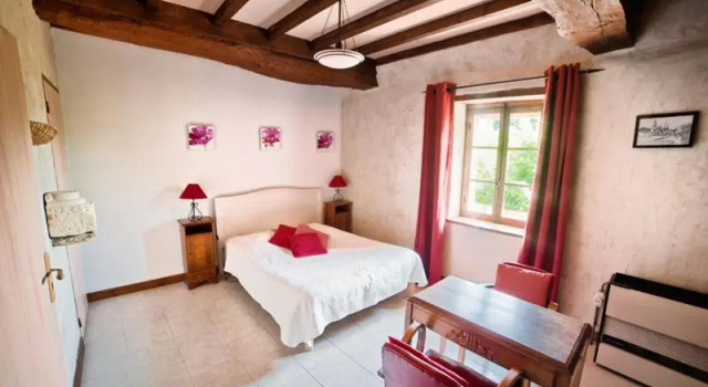 Chez Camille, Book Hostel Hostels in Burgundy, Hostel