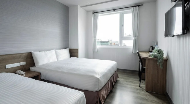 Трёхместный номер Comfort Hotel Brown - Zhongzheng