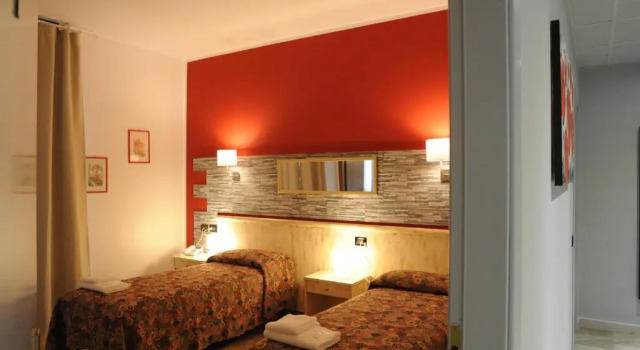 Hotel del Ponte, Buchen Sie Hotel Caronno Pertusella 