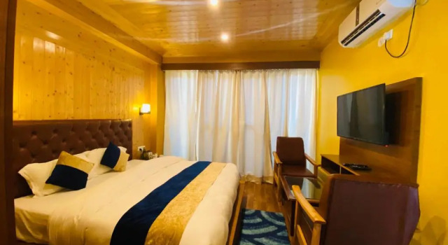 Snow Vista Hotel and restaurant, Забронировать Отель СПА-отели Манали, SPA-услуги