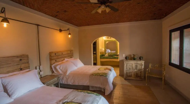 Четырёхместный номер Deluxe Casa Naré Adults Only