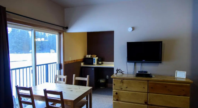Leavenworth Camping Resort Lakeview Lodge 4, Book Campingplads Hoteller i Plain med parkering, Parkering