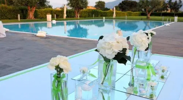 Pietrabianca Exclusive Resort, Prenota Resort Pomigliano D'arco 