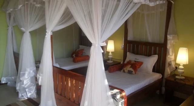 Engiri Game Lodge and Campsite, Prenota Campeggio Katunguru Bunyaruguru