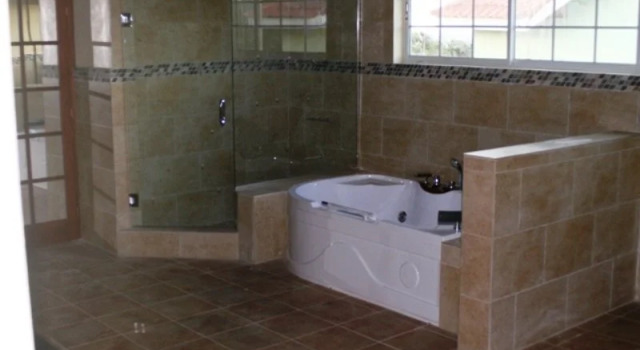 Emerson Paradise Villas, Rezervovat Hotel Hotely v Ocho Rios Coast s bazénem, Bazén