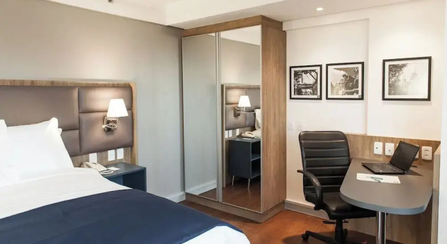 Номер Premium Slaviero Hotel Porto Alegre Moinhos
