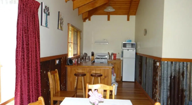 Коттедж с 2 комнатами Sanctuary Park Cottages