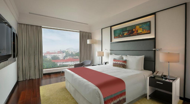 Двухместный номер Deluxe Crowne Plaza Pune City Centre by IHG
