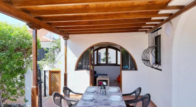 Апартаменты Bungalow Serenity Garden